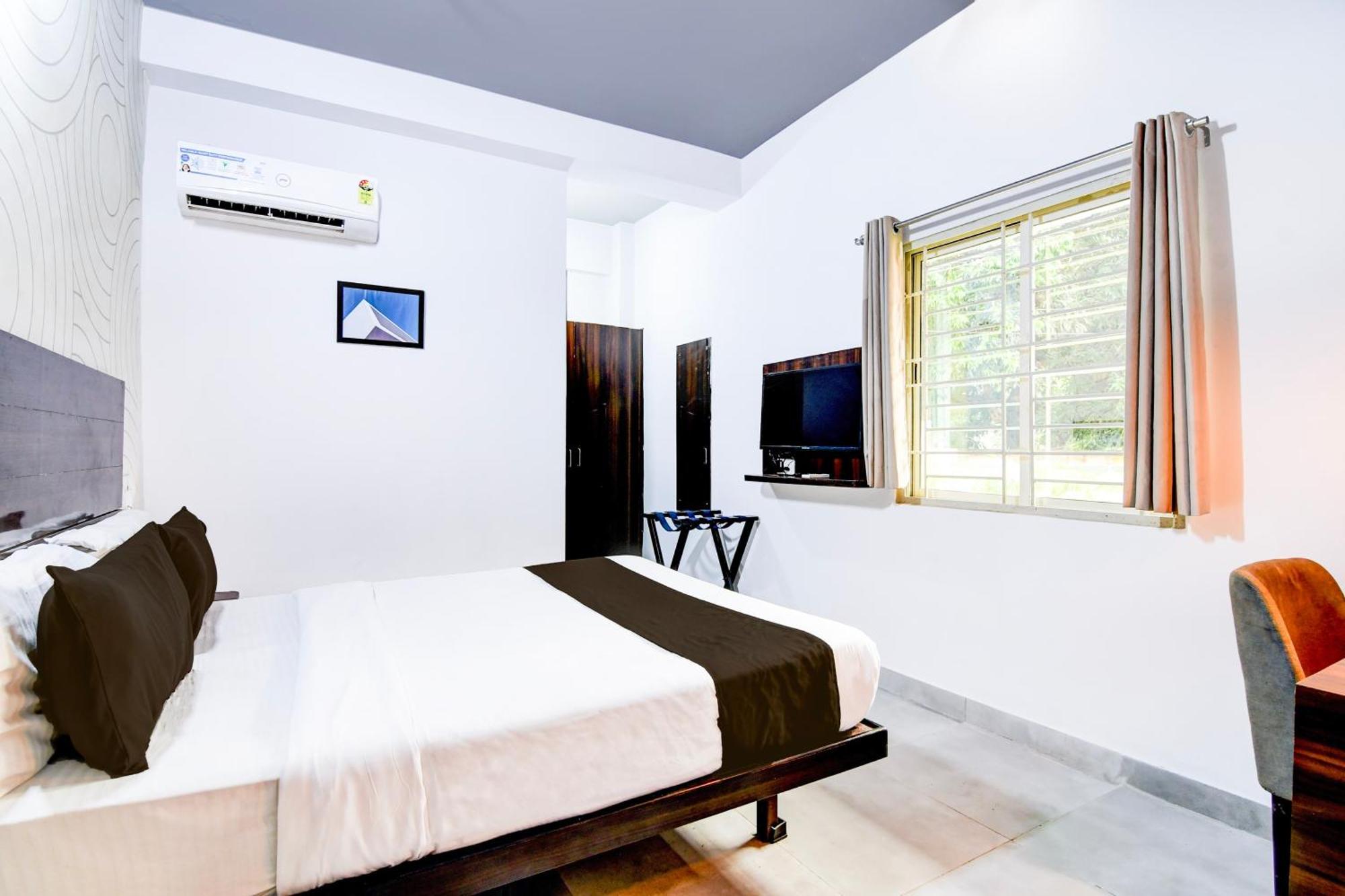 Super Townhouse Chandrasekharpur Bhubaneswar Exterior photo